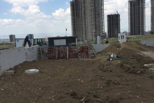 Beton Duvarı