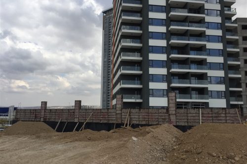 Beton Duvarı